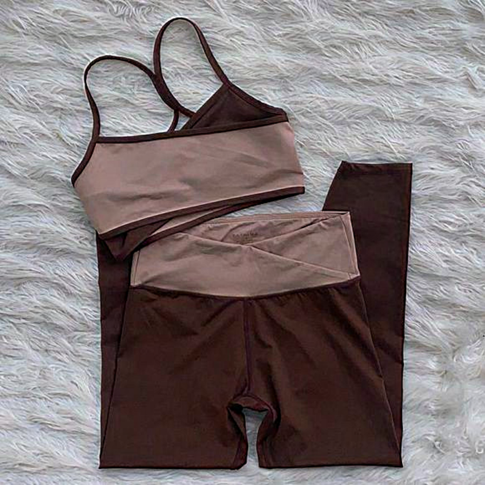LA IMAGE | Brown Two Piece Activewear‎ Set
